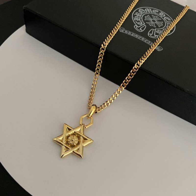Ch**me He**ts necklaces